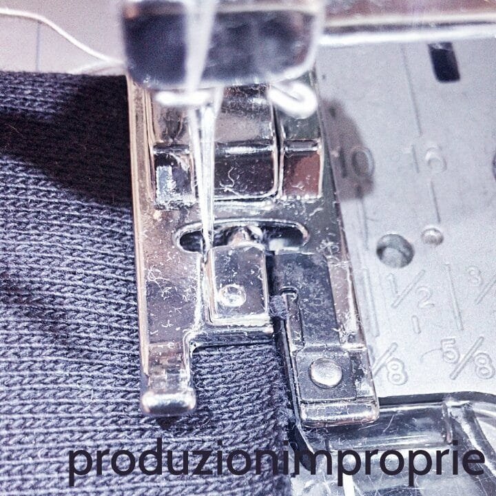 Piedino Overlock Vhbw Con Stop Per Macchine Da Cucire - Rifinitura Bordi Senza Pieghe