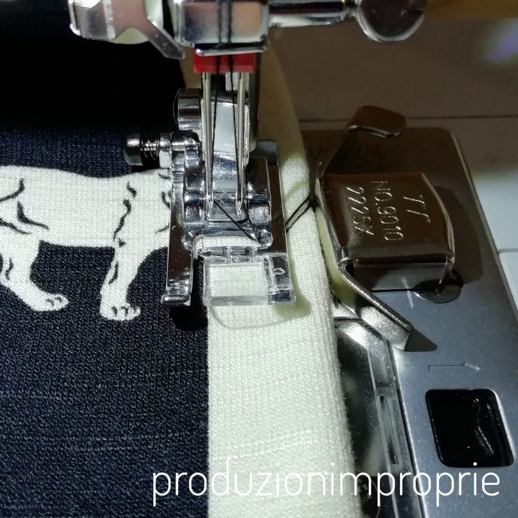 I 5 pilastri per cucire il jersey con la macchina da cucire